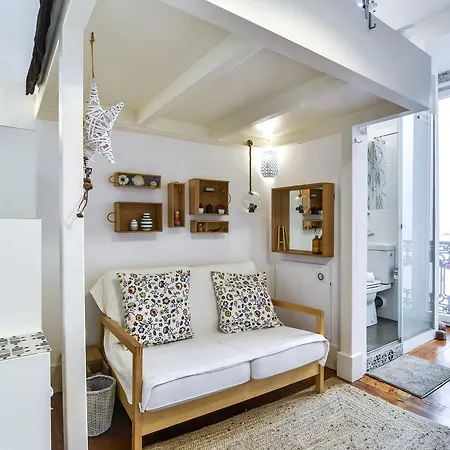 Modern Studio In The Historic Center Of Bica * Lisboa